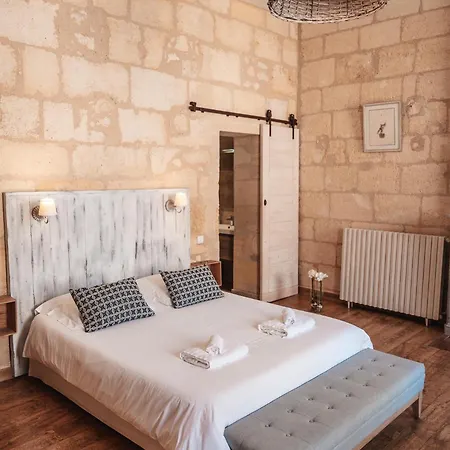 Logis-des-cordeliers فندق مبيت وإفطار