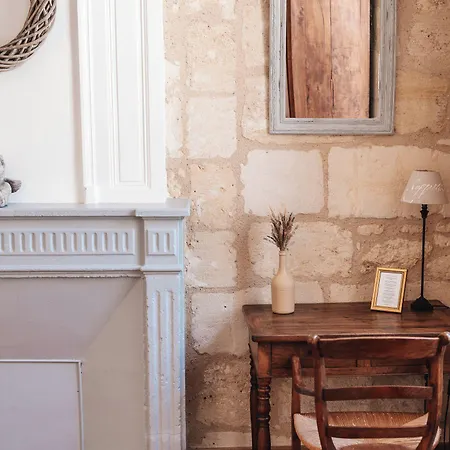 Logis-des-cordeliers Couette-café 3*