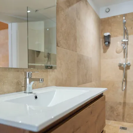Logis-des-cordeliers 3*