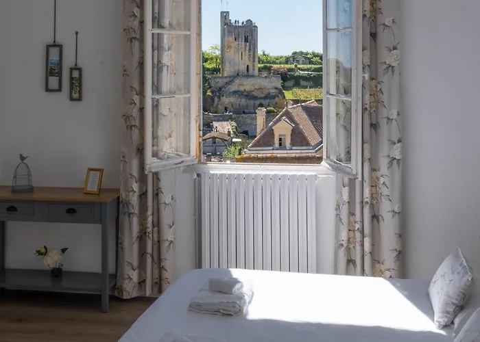 Logis-des-cordeliers Bed & Breakfast 3*