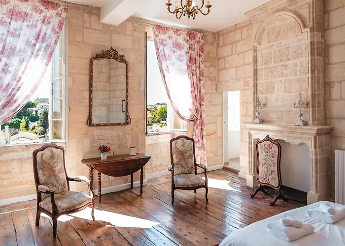 Logis-des-cordeliers Bed and breakfast 3*