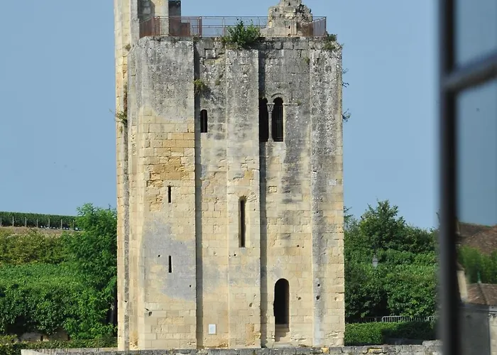 Bed & Breakfast Logis-des-cordeliers 3*