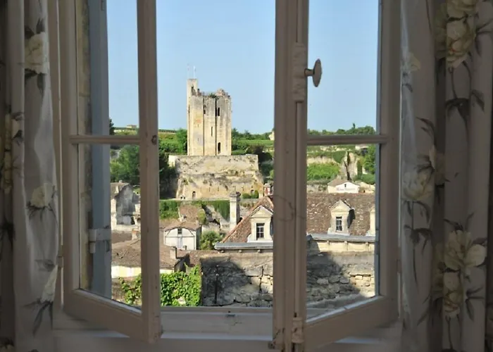 Logis-des-cordeliers Bed & Breakfast 3*